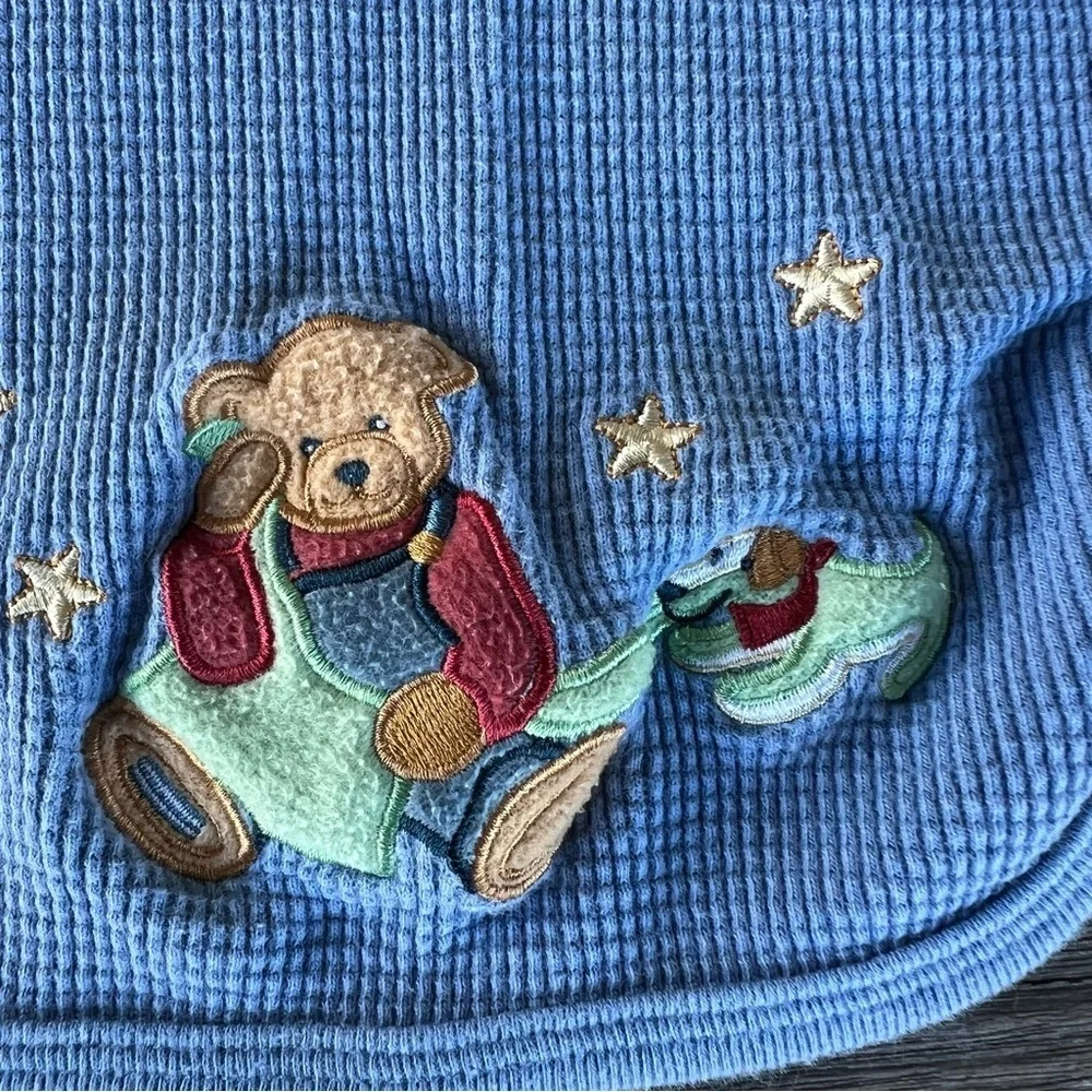 Springs vintage blue